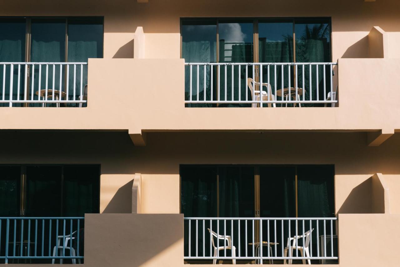 Kata Sun Beach Hotel Экстерьер фото